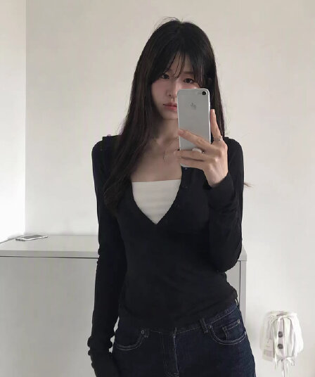 40 순면 210 그램 레트로 페이크 레이어드 배색 POLO 칼라 긴팔 섹시함 핫걸 맨위