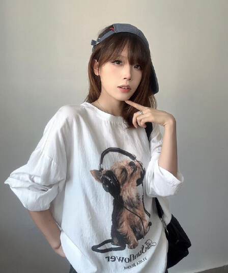 높은 품질 순면 200그램 21 빗질하다 정밀 프린트 가을 루즈핏 긴팔 티셔츠 여성