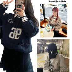 批发风衣面料金/智/妮/明/星同款卫衣nieeh刺绣棒球服球衣V领上衣女秋