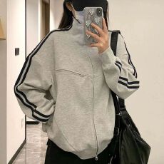 批发薄款/加绒美式新款设计百搭休闲<b class='q'>长袖</b>卫衣外套女
