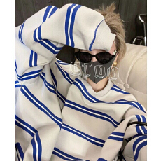 慵懒美式条纹加绒卫衣女2026秋季新款大码微胖mm显瘦遮肉套头上衣
