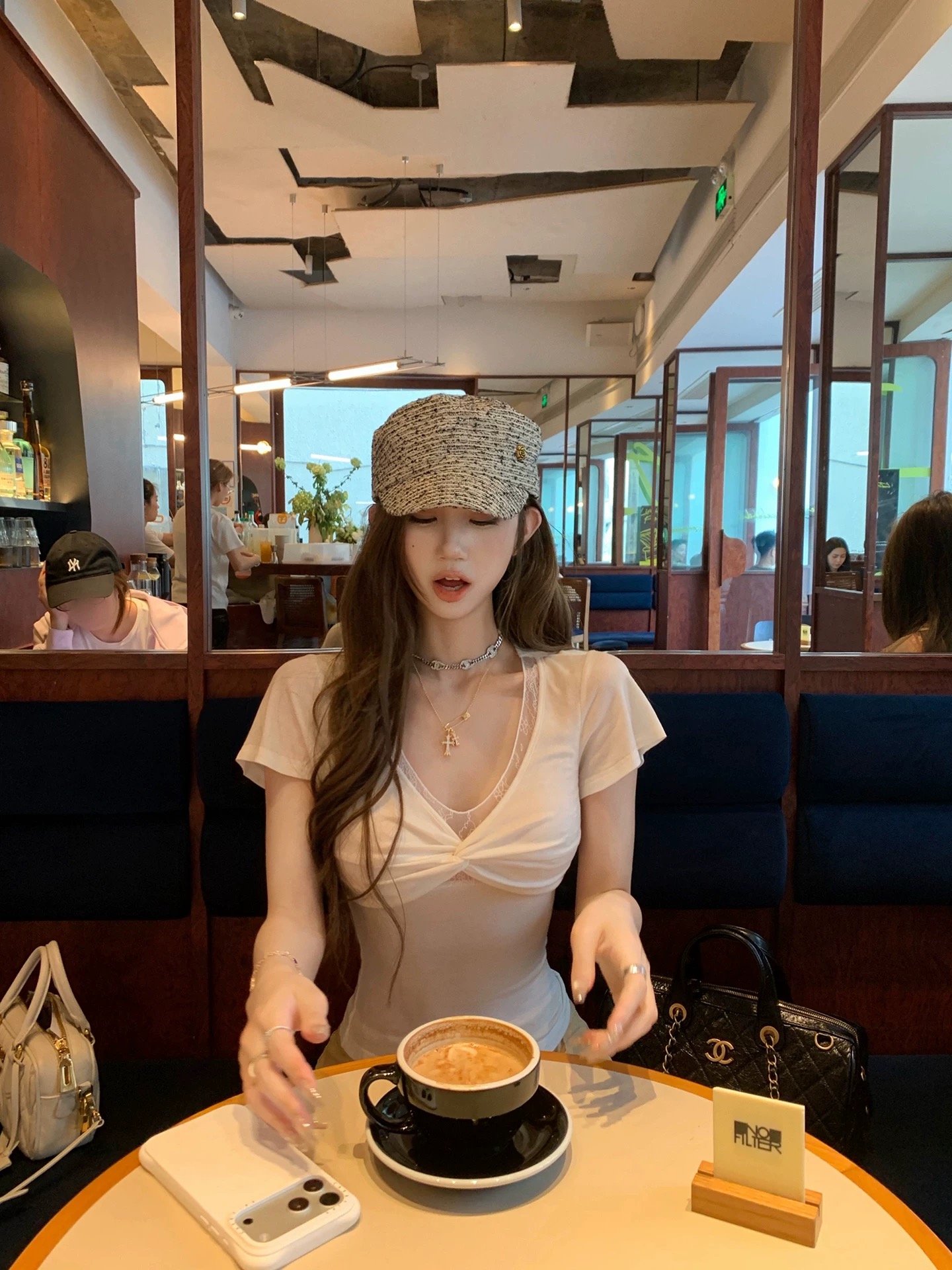 빅 사이즈 디자인 센스 홀로우 아웃 V넥 후드 레이스 태양 보호 셔츠 여성 봄 여름 지방 mm 자이언트 슬림해 보이는 Chic 블라우스 맨위