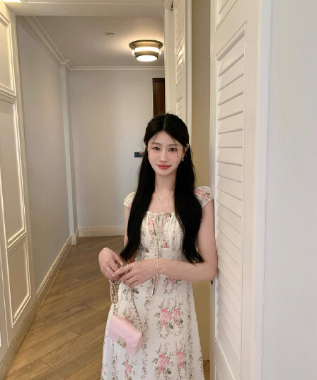 jejuna 프라이드 치킨 유럽 니켈 우유 푸 꽃 리플 라이 경기 서울 라미 한 부서 꽃무늬 핑크색 슬림해 보이는 드레스
