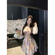 批发设计感气质收腰显瘦短裙紫藤花<b class='q'>连衣裙</b>女