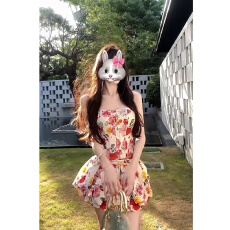 批发【防滑条+鱼骨】绝美碎花两件套修身抹胸上衣新款<b class='q'>花苞</b><b class='q'>裙</b>度假套装