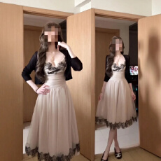 批发法式两件套蕾丝拼接网纱吊带<b class='q'>连衣裙</b>女装夏季收腰中裙叠穿黑色开衫