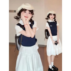 批发三件套装韩系气质休闲<b class='q'>运动服</b>套装夏季2026新款<b class='q'>衬衫</b>短袖背心半身裙