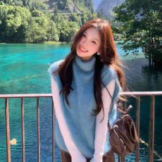 批发海盐蓝～时髦叠穿毛绒感百搭蓝色高领针织背心女2026韩女早秋穿搭