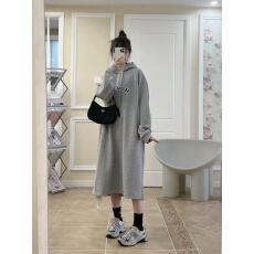 批发冬季韩版慵懒风字母印花开叉<b class='q'>卫衣</b>裙