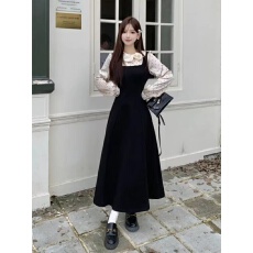 批发大码法式赫本风显瘦<b class='q'>波点</b><b class='q'>连衣裙</b>女秋季复古撞色假两件小黑裙