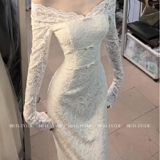 批发法式纯欲风白色<b class='q'>蕾丝</b>一字肩<b class='q'>连衣裙</b>女秋冬新款长袖修身显瘦性感长裙