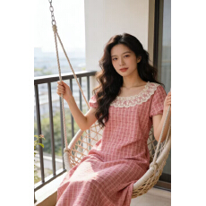 温柔淑女风气质蕾丝格子连衣裙女装2026夏季新款方领绝美长裙