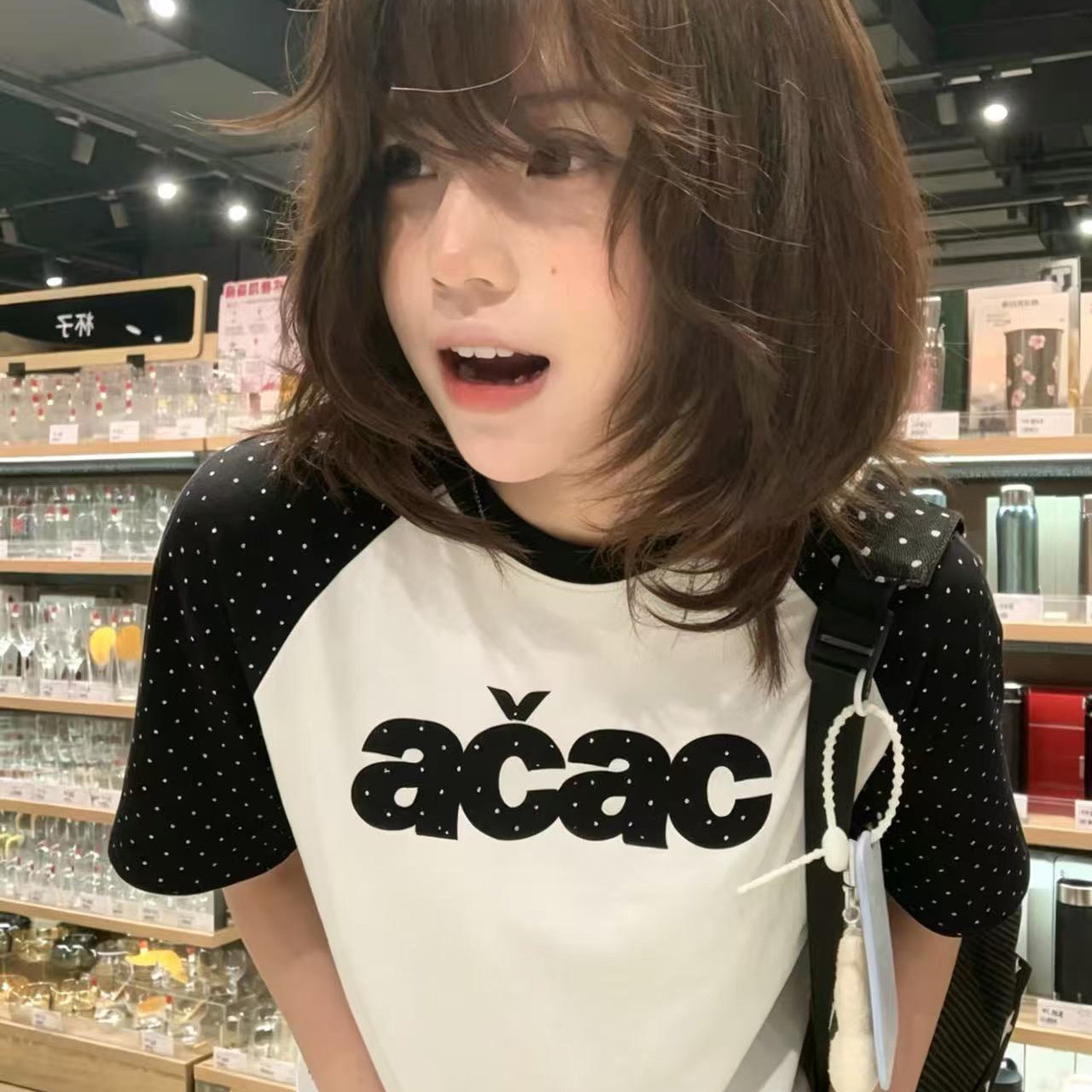 원본 것 원본 자수 네리 패치 이후 패키지 칼라 40 순면 오스트리아 세대 서울 220g 반팔 티셔츠