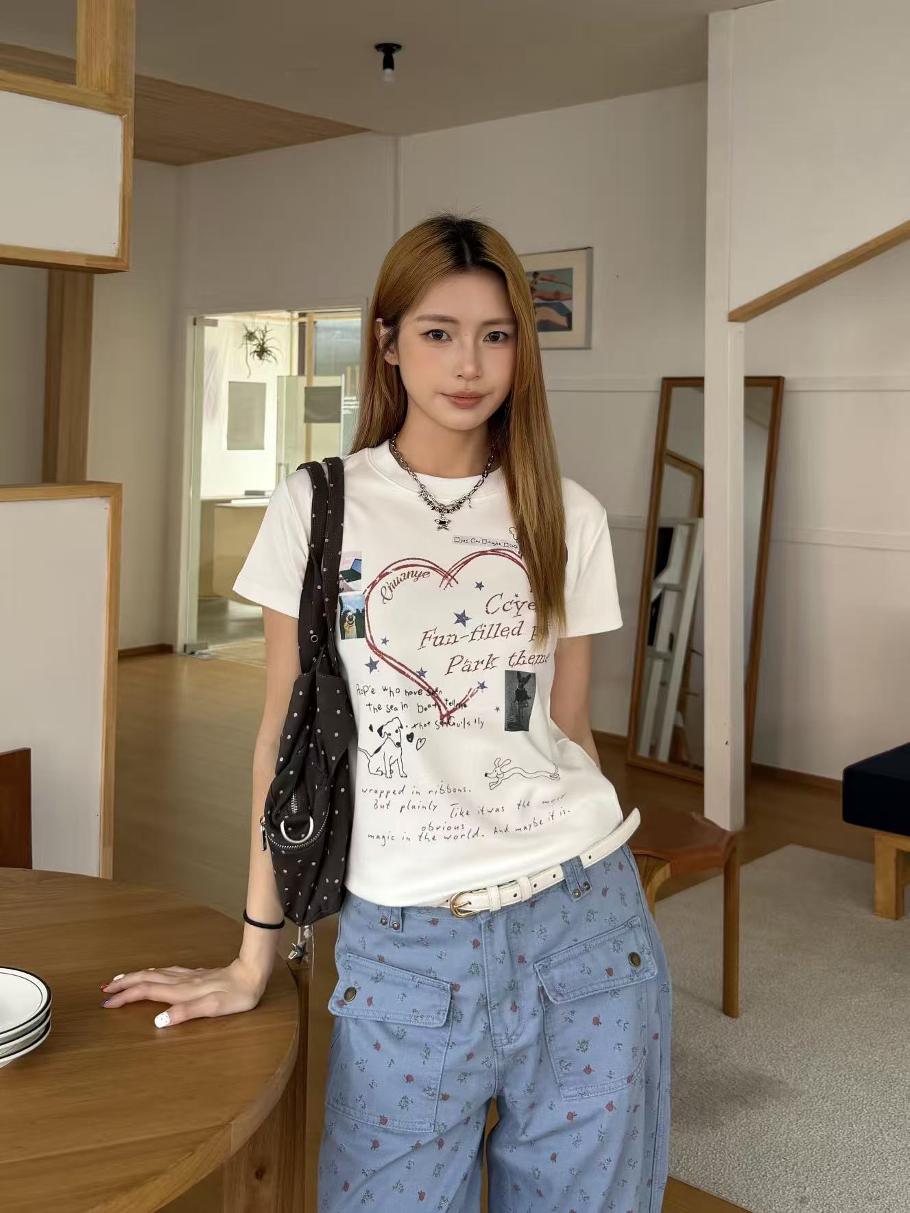 아메리칸 레트로 긍정적 인 어깨 라운드 넥 프린트 반팔 티셔츠