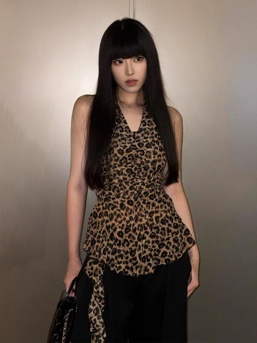 아메리칸 핫걸 레오파드 무늬 V넥 행침 목 조끼 여성 의류 여름 슬림해 보이는 연령 감소 민소매 맨위