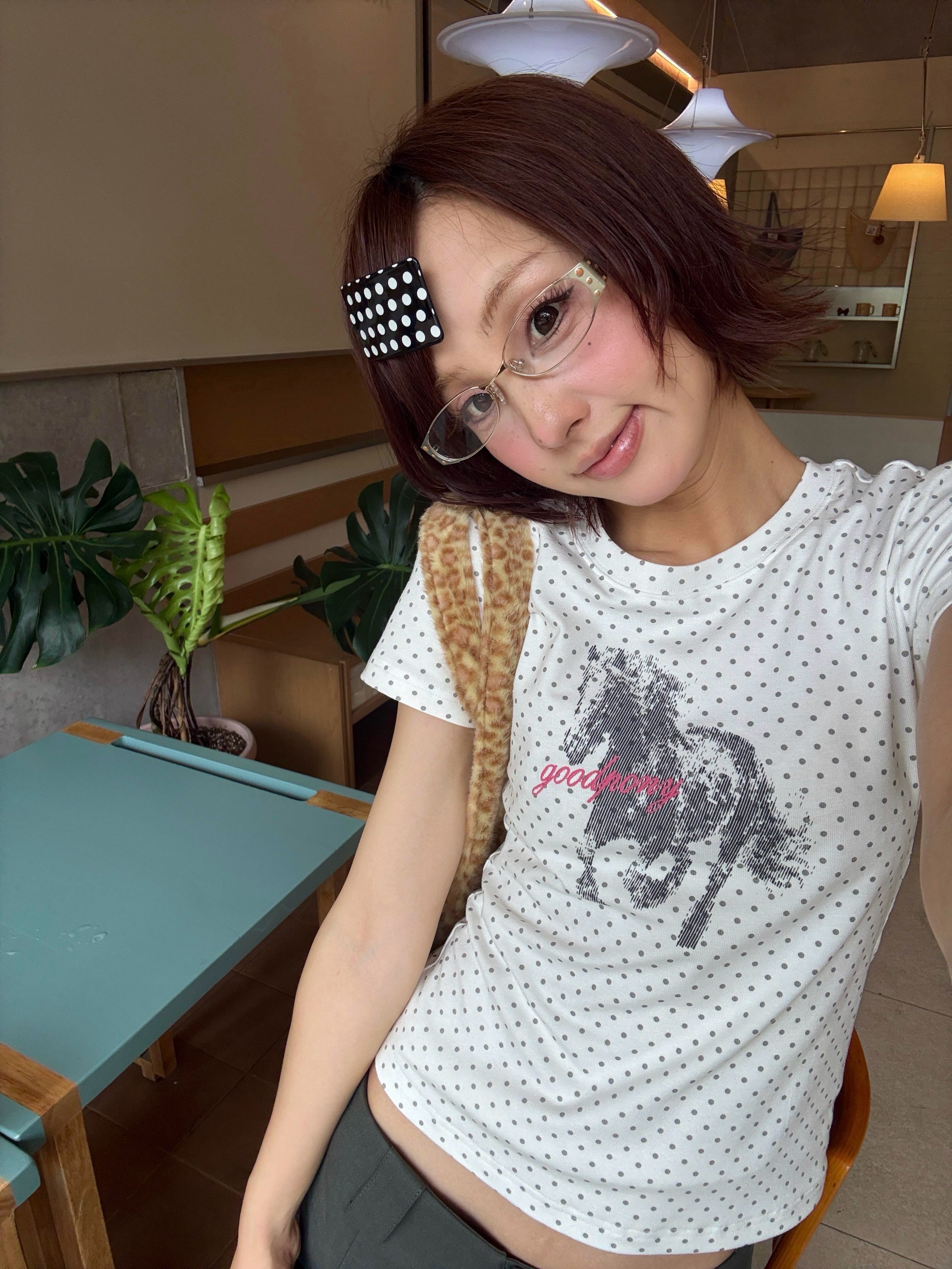 220 그램 40 빗질하다 92 면 8 암모니아 Lun 이후 패키지 칼라 몸매 가꾸기 슬림해 보이는 긍정적 인 어깨 반팔 티셔츠