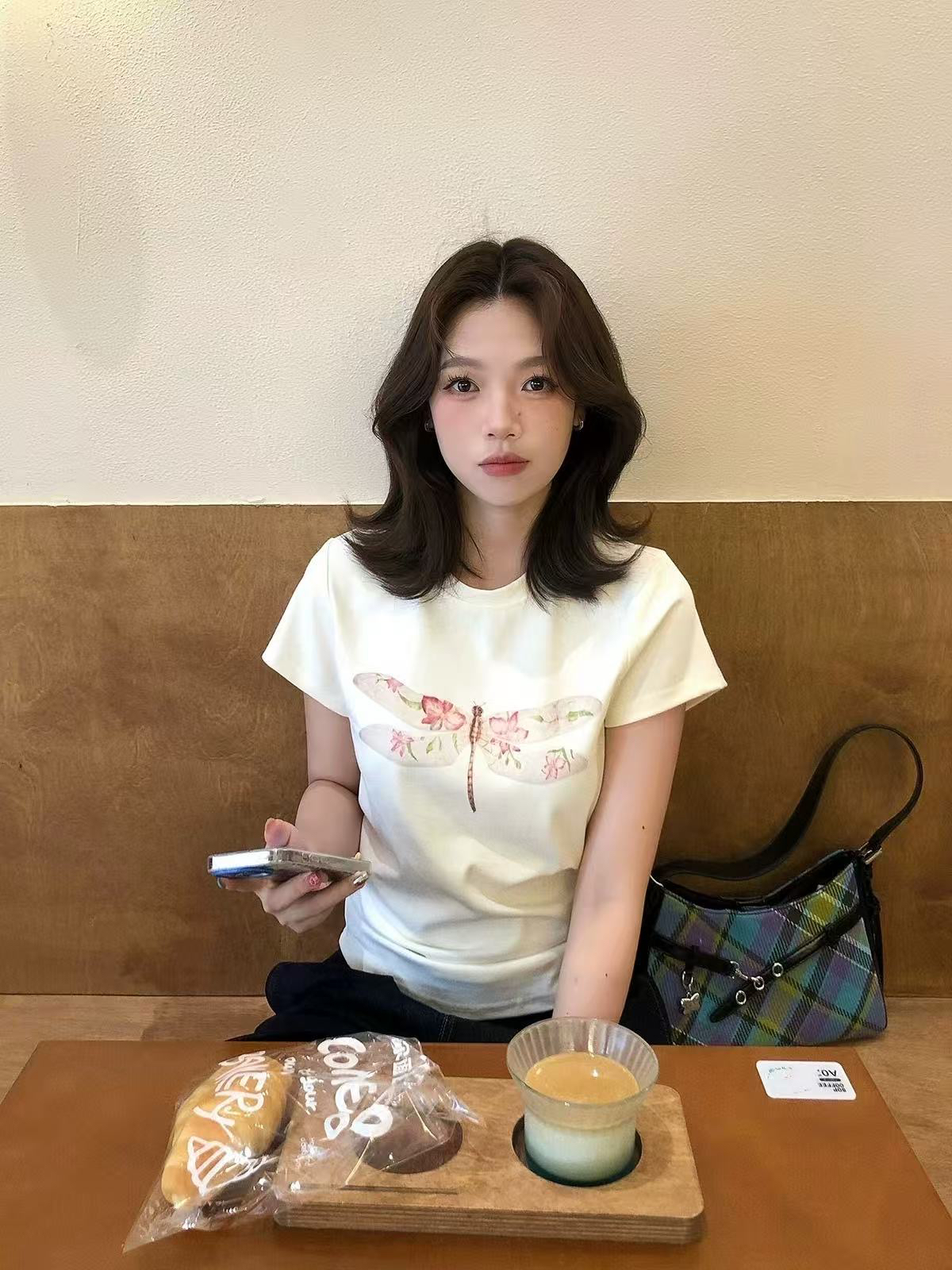 아메리칸 레트로 라운드 넥 프린트 반팔 티셔츠