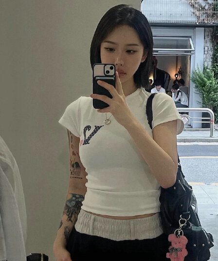 아메리칸 레트로 긍정적 인 어깨 라운드 넥 프린트 반팔 티셔츠