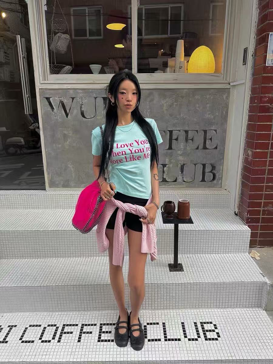 아메리칸 레트로 긍정적 인 어깨 라운드 넥 프린트 반팔 티셔츠