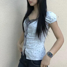 批发甜美风蕾丝拼接泡泡袖波点<b class='q'>假两件</b><b class='q'>衬衫</b>女夏季系带方领修身显瘦上衣