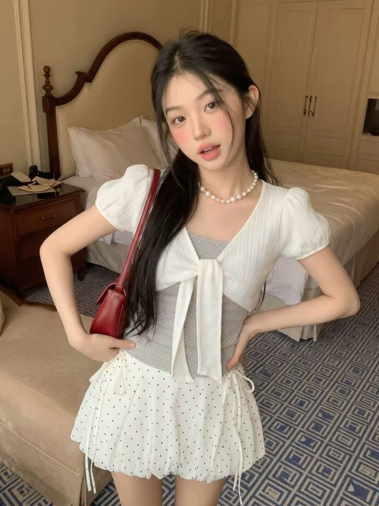 여름 작은 대중 아니요 명중 섹션 싱글 착용 페이크 레이어드 스택 착용 작은 어깨 튜브탑 티셔츠