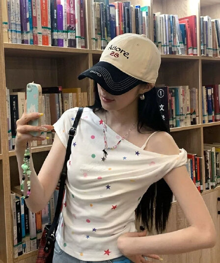 210 그램 40 좋은 면 1 1 아메리칸 별 도트 무늬 도파민 프린트 여름 비스듬한 어깨 오프숄더 맨위