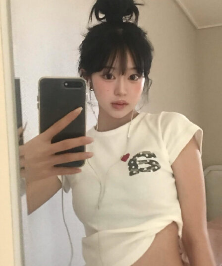 아메리칸 레트로 높음 거리 반팔 티셔츠 여성 여름 프린트 알파벳 핫걸 바람 몸매 가꾸기 패션 맨위