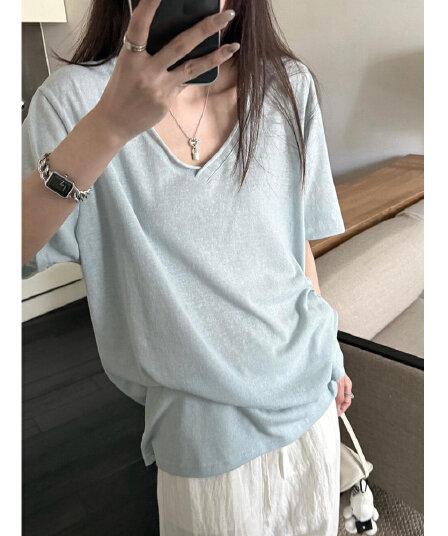 200그램 게으른 면 65 면 35 폴리 에스터 느슨함 센스 V넥 반팔 티셔츠 여성 여름 얇은 스타일 루즈핏 느긋한 바람 맨위