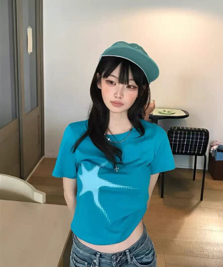 아메리칸 레트로 순면 프린트 몸매 가꾸기 긍정적 인 어깨 반팔 셔츠 여성 디자인 센스 맨위