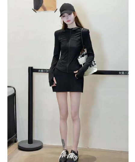 한국 스타일 캐주얼 자외선 차단 세트 드레스 여성 슬림해 보이는 몸매 가꾸기 후드 지퍼 재킷 하이웨이스트 짧은 치마바지 투피스 세트