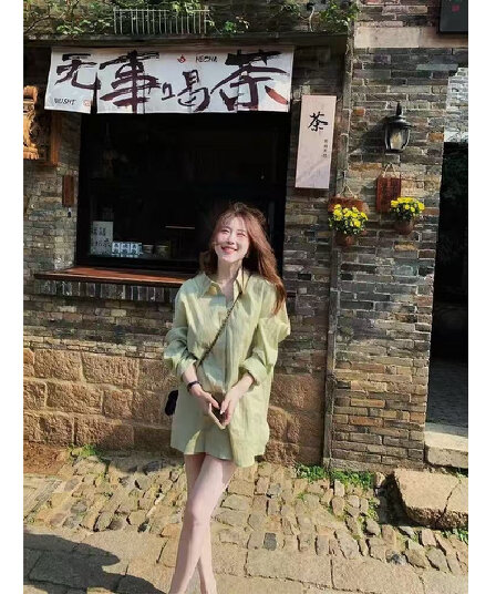 녹색 폴로 칼라 긴팔 셔츠 반바지 세트 여성 여름 새로운 루즈핏 오래된 돈 바람 품격 자외선 차단 셔츠 투피스 세트