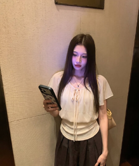 페이크 레이어드 패치워크 레이스업 V넥 연꽃 잎 소매 여성 셔츠 여름 섹션 작은 대중 허리 수축 슬림해 보이는 품격 반팔 맨위