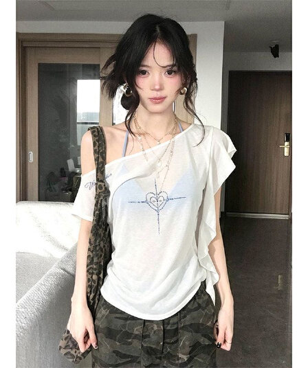 주간 실크 리브 스타일 핫걸 비대칭 프릴 비스듬한 어깨 얇은 스타일 통기성 섹시함 몸매 가꾸기 티셔츠