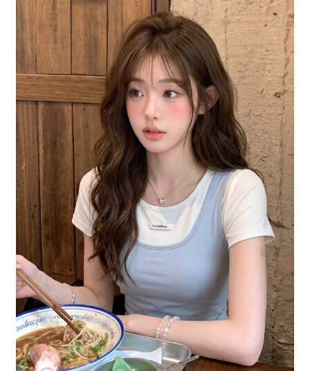 광저우 사람들 면 200그램 200그램 흔들어서 톤 원본 것 페이크 레이어드 반팔 티셔츠 여성
