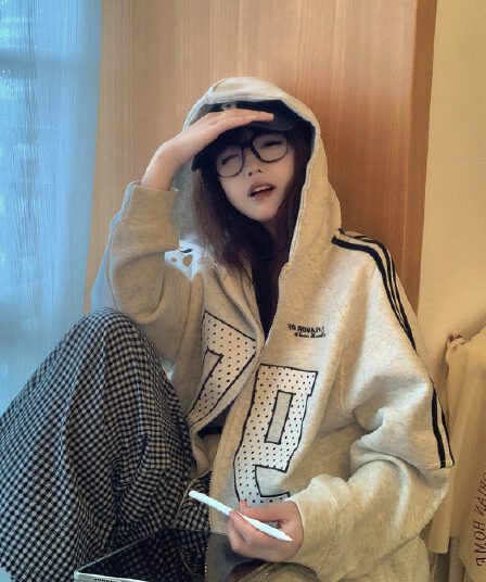 얇은 스타일 백금 지퍼 소매 구멍 압력 라인 자수 이후 패키지 칼라 순수한 Mianhua 면 복합 후드티