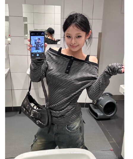 아메리칸 달콤함 스트라이프 오프숄더 슬립 긴팔 티셔츠 여성 가을 루즈핏 느긋한 바람 느슨함 센스 아름다운 맨위