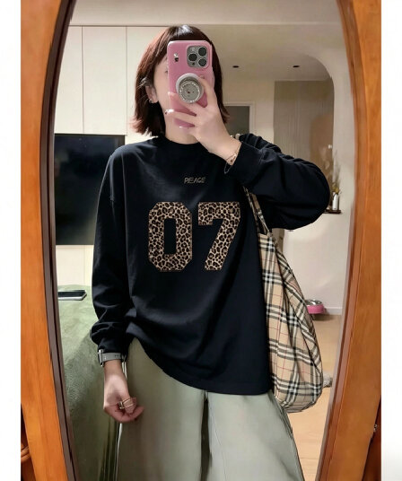 한 부서 순면 봄 가을 긴팔 뭉치 구두 라운드 넥 티셔츠 프린트 루즈핏 캐주얼 느긋한 바람 맨위