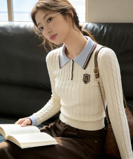쌀 살구 색상 배색 학원 스타일 POLO 칼라 꽈배기 털 니트 스웨터 여성 2026 여름 한 부서 달콤함 아름다운 맨위