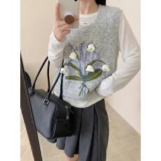批发设计感立体花朵针织背心马甲女秋冬新款百搭圆领无袖坎肩