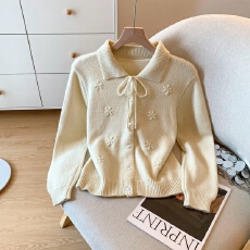 批发实拍2025冬季新款女装温柔风紫色针织衫<b class='q'>外套</b>高级穿搭刺绣<b class='q'>上衣</b>毛衣