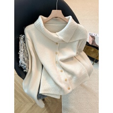 批发实拍软软的韩系风<b class='q'>不规则</b>翻领毛衣<b class='q'>开衫</b>女秋冬2025慵懒宽松上衣