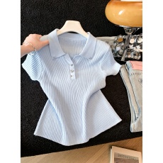 批发实拍韩系爱心纽扣polo翻领短袖针织衫女2026新款独特百搭气质上衣