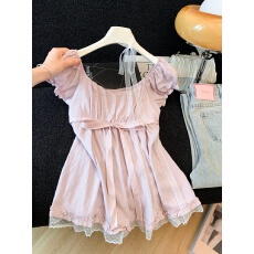 批发实拍波点<b class='q'>一字肩</b>蕾丝短袖T恤女2026夏季宽松显瘦韩系超好看<b class='q'>上衣</b>