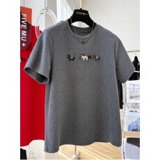 批发特大码300斤2026春季新款<b class='q'>卡通</b>刺绣磨毛短袖<b class='q'>T</b><b class='q'>恤</b>女