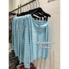 批发<b class='q'>韩国</b>东大门早秋新款韩版百搭斜肩露肩条纹长袖<b class='q'>T</b><b class='q'>恤</b>女宽松字母上衣