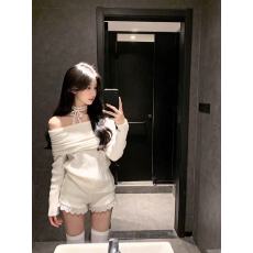 批发秋冬季一字肩毛衣女冬蝴蝶蕾丝吊带<b class='q'>上衣</b>抹胸纹理拼接短<b class='q'>裤</b>热<b class='q'>裤</b>靴<b class='q'>裤</b>