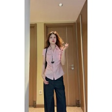 批发粉色条纹韩系纯欲短袖衬衫<b class='q'>女</b>夏季新款修身设计感百搭衬衣裤子<b class='q'>套装</b>