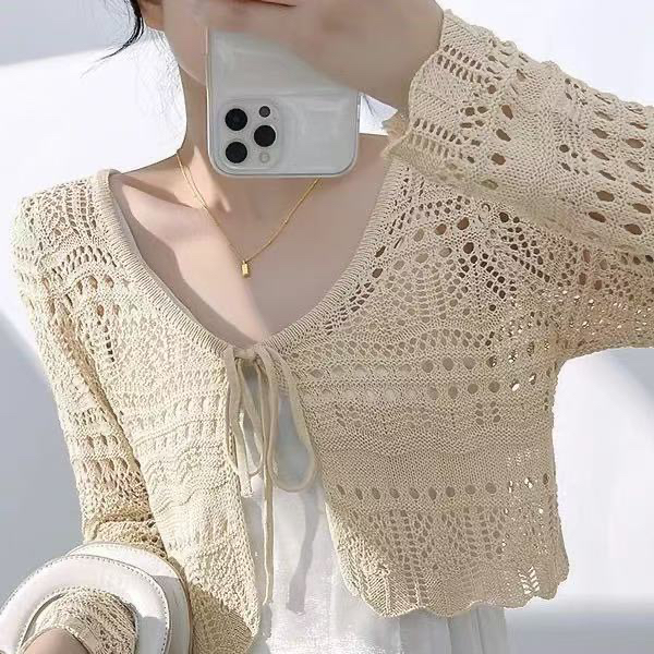 레이스업 홀로우 아웃 자수 외국 가스 니트 오픈 가디건 여름 얇은 스타일 긴팔 자외선 차단 숄 블라우스 외부 가져 가라. 쇼트 스타일 맨위