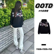 批发新品加绒蝴蝶装饰印花字母连帽卫衣男女<b class='q'>宽松</b>加厚春秋冬季情侣外套