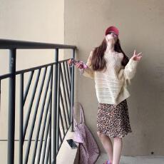 批发针织上衣长袖百搭时尚款